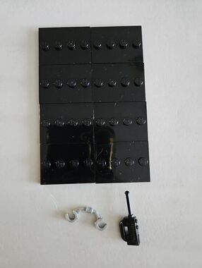8 Lego Minifigure Stands Plates Black 8683 + Handcuffs & Walkie-Talkie Set - New